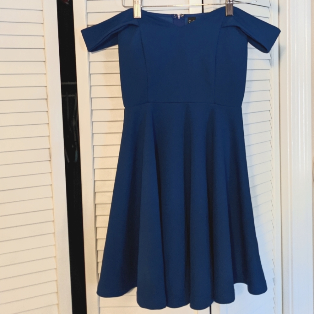 Windsor Off The Shoulder Royal Blue Dress (S)